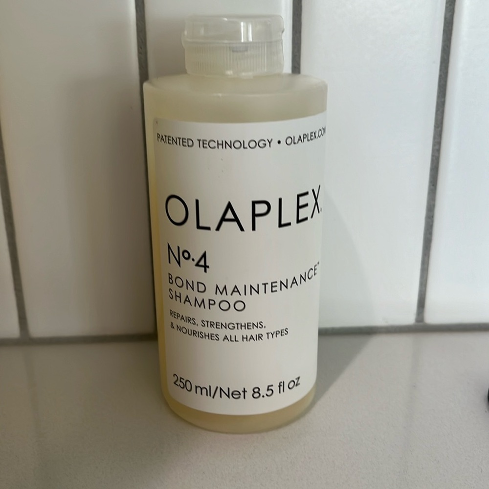 Olaplex Number 4 Bond Maintenance Shampoo 8.5. Oz